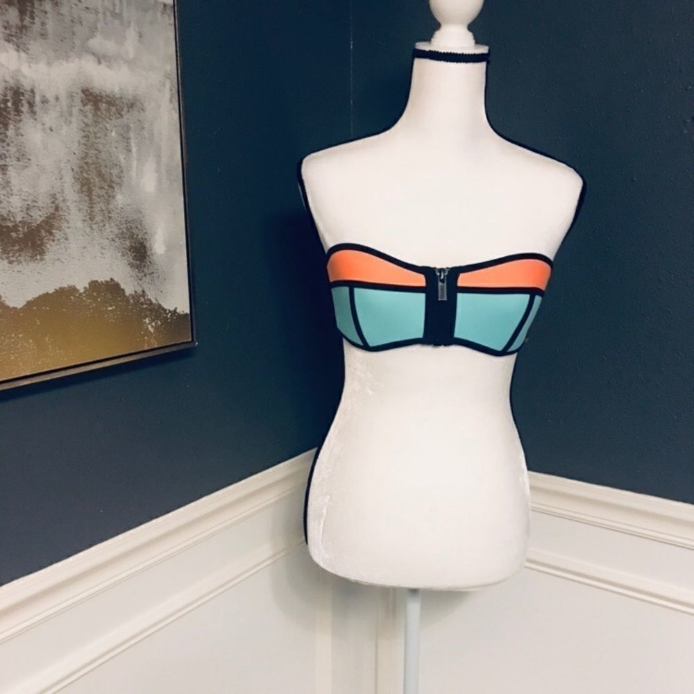 Triangl Swimwear color block bikini top